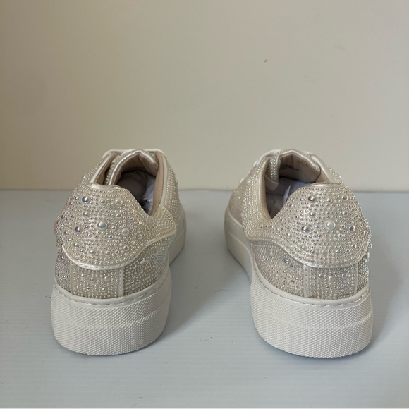 Betsey Johnson Suton Highwall Pearl Bling Platform Sneaker size 6 - Picture 8 of 12